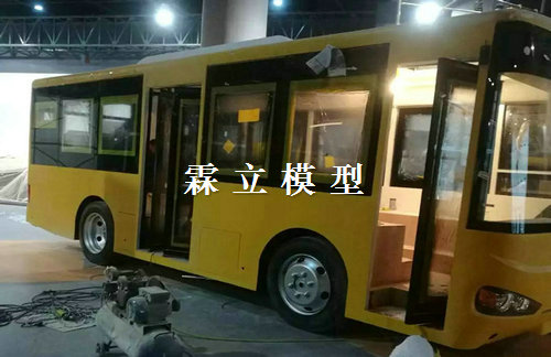 公交车模型