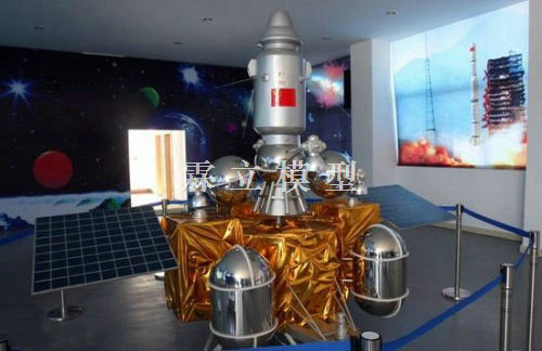嫦娥一号探月卫星模型